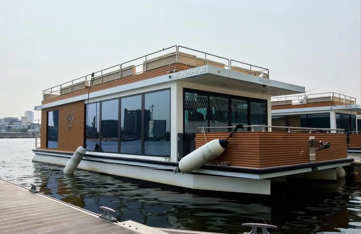 Aquator House Boat — CE Voyage Ventures, Lagos